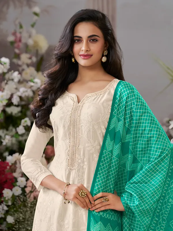 Cream embroidered cotton silk kurti set with green dupatta