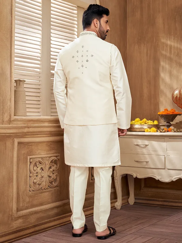 Cream embroidered waistcoat set for weddings and festivals