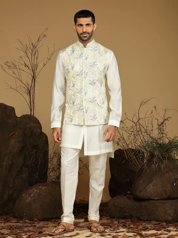 Cream embroidery waistcoat set for wedding