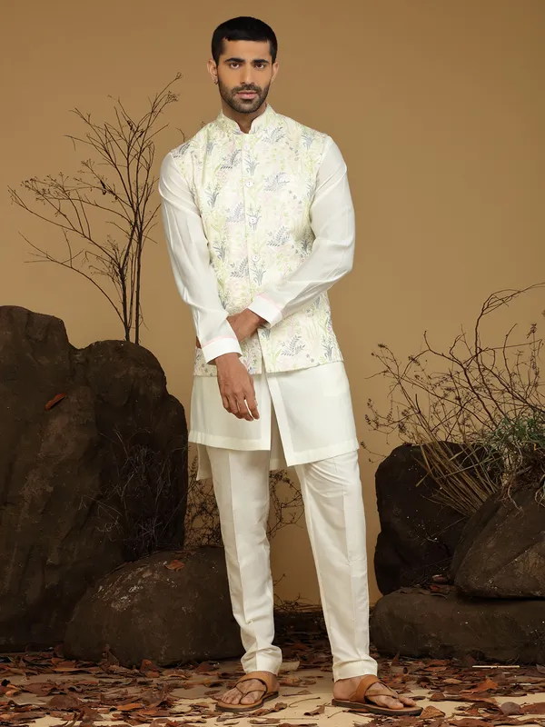 Cream embroidery waistcoat set for wedding