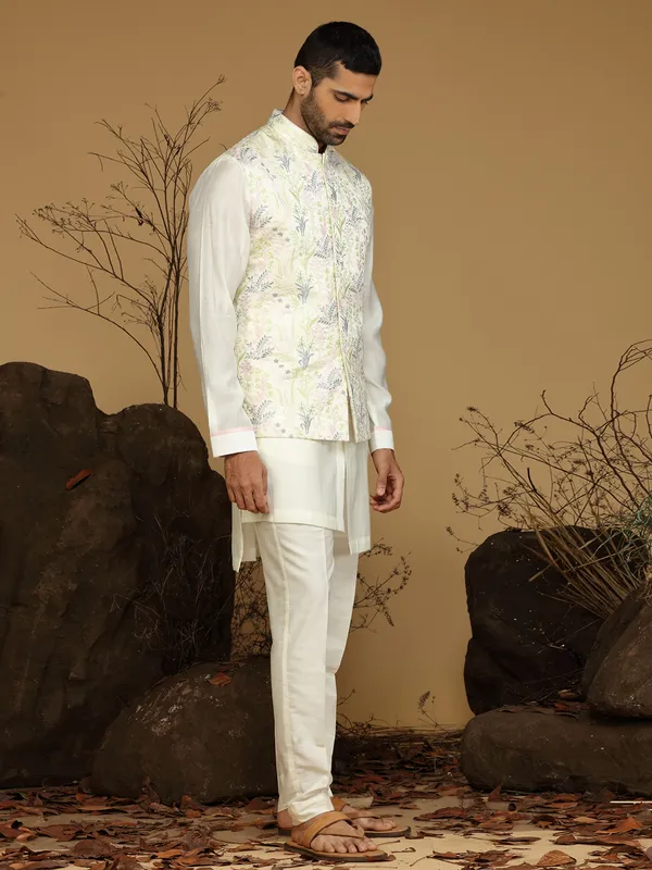 Cream embroidery waistcoat set for wedding