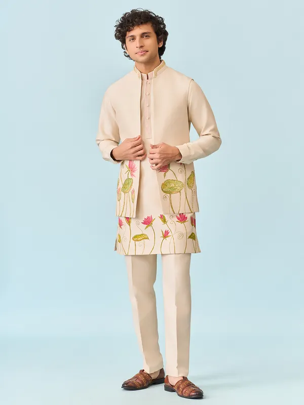Cream exquisite lotus flower hand printed kurta jacket set