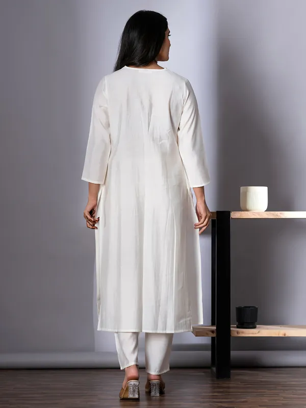 Cream kurti set for women in cotton