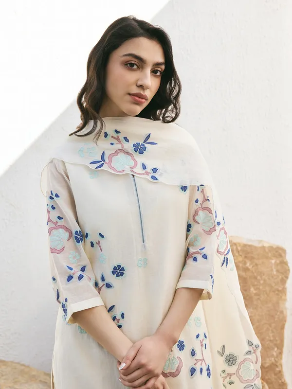 Cream muslin cotton salwar suit for women