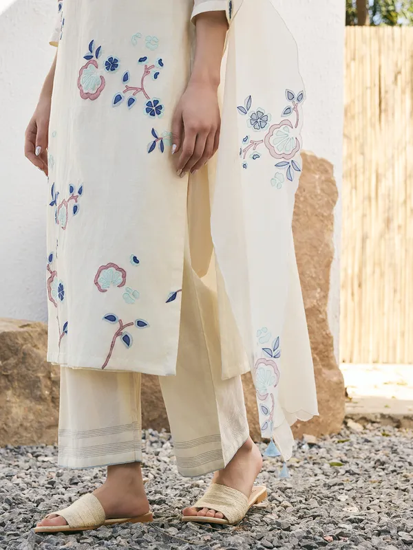 Cream muslin cotton salwar suit for women
