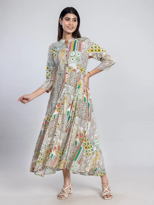 Cream printed cotton casual wear kurti with print