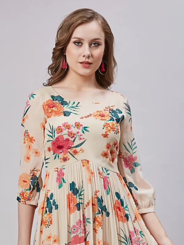 Cream printed long kurti in silk