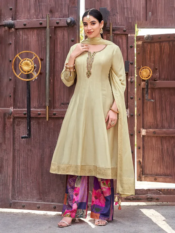 Cream raw silk pakistani palazzo suit with dupatta