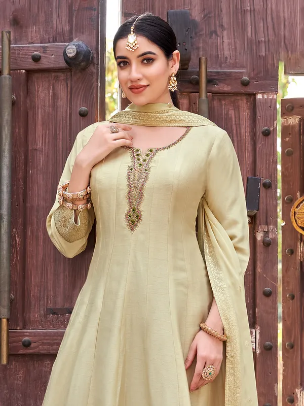 Cream raw silk pakistani palazzo suit with dupatta