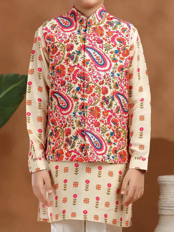 Cream raw silk printed waistcoat set for boys