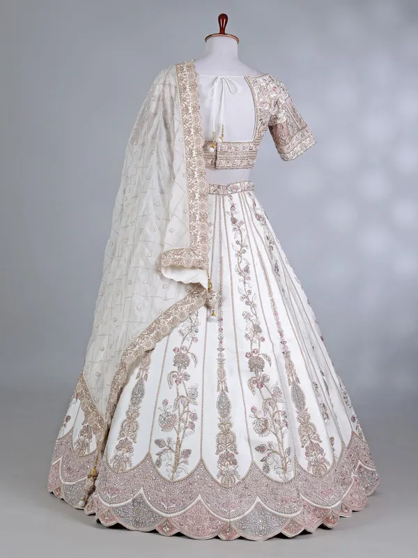 Cream raw silk sweetheart lehenga choli for women