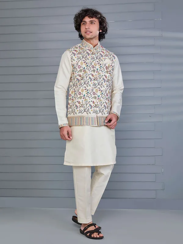 Cream silk embroidered work waistcoat set