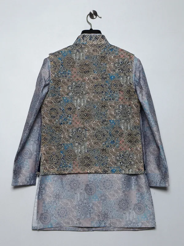 Cream silk embroidery waistcoat set