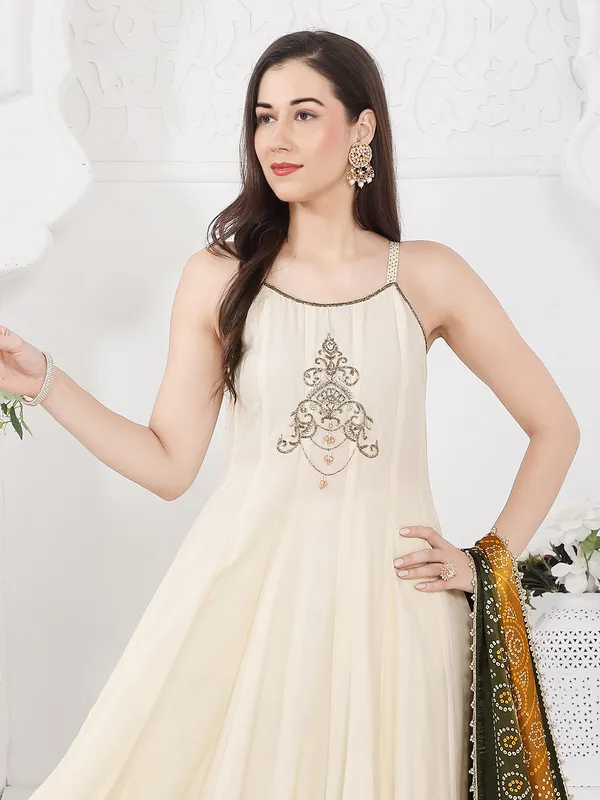 Cream silk kurti set for festive celebration