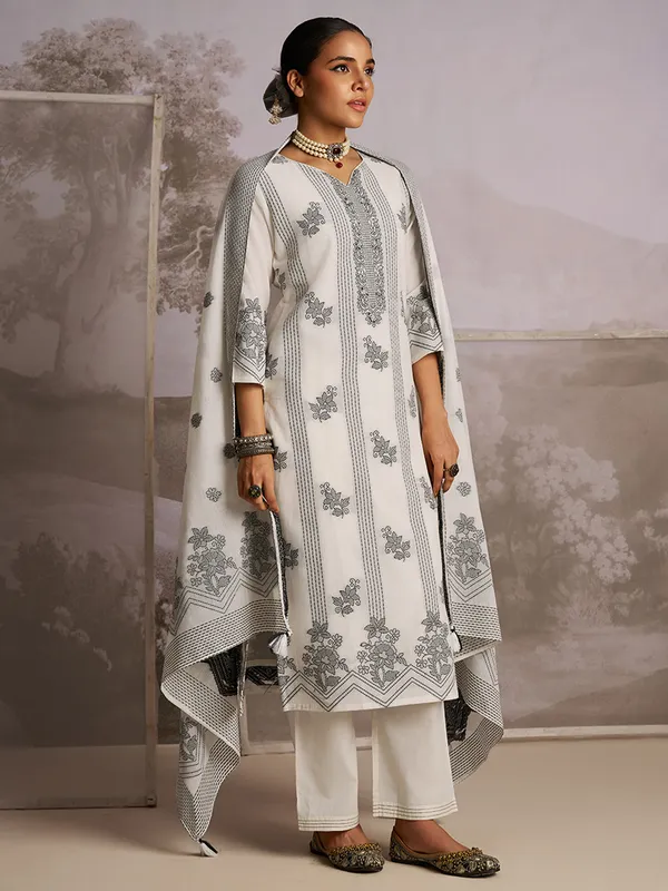 Cream silk kurti set in printed