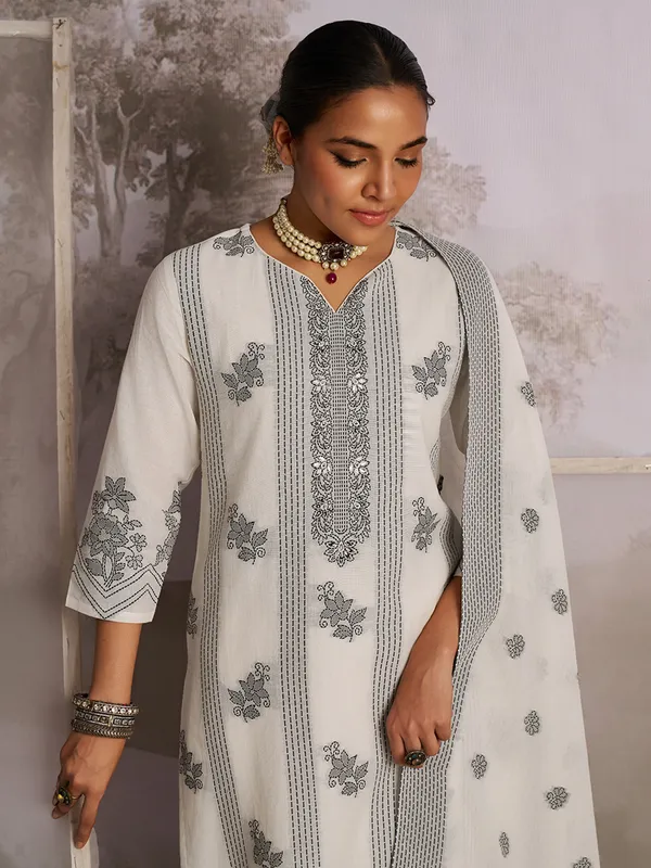 Cream silk kurti set in printed