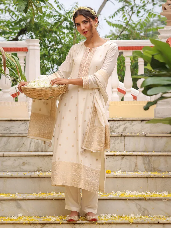 Cream silk kurti set with matching dupatta
