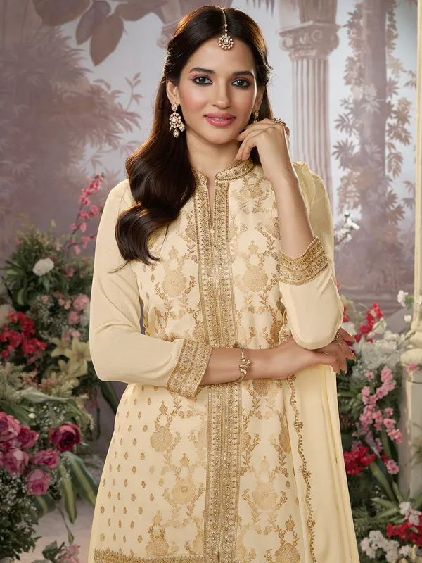 Cream silk salwar suit with dupatta for festive wear