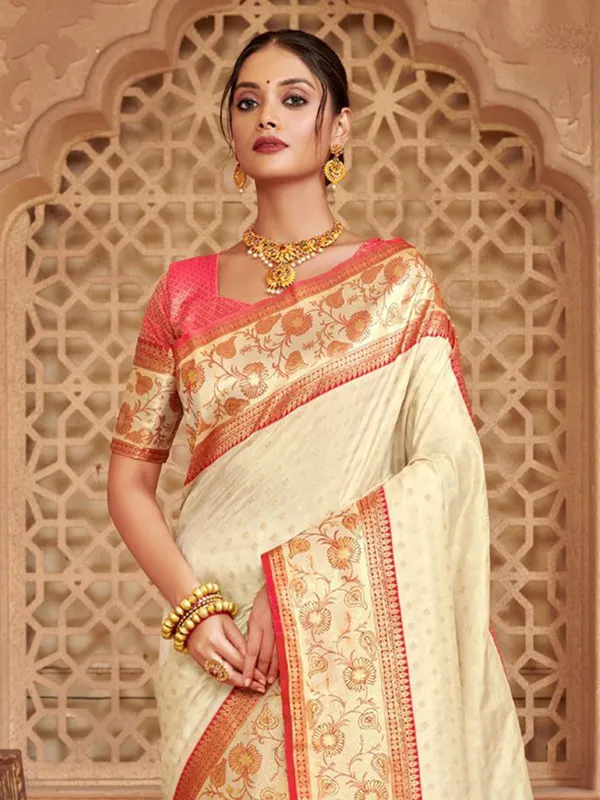 Cream silk saree for festive charm