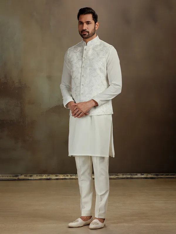 Cream silk thread work waistcoat set for men
