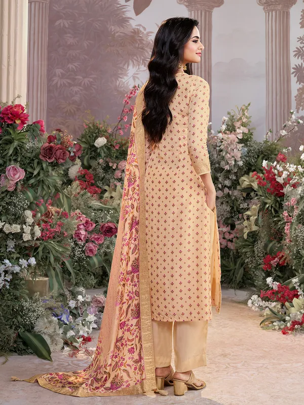 Cream silk U neck printed festive suit