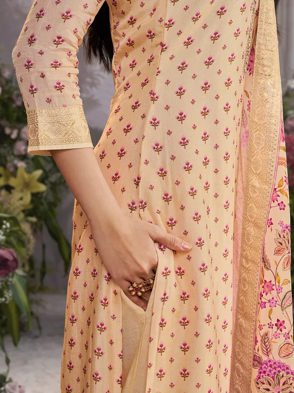 Cream silk U neck printed festive suit