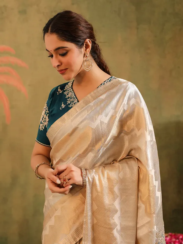 Cream silk wedding wear saree for wedding