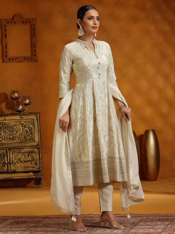 Cream silk zari weaving kurti set for women