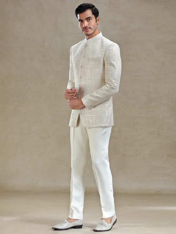 Cream textured jodhpuri set in jute fabric