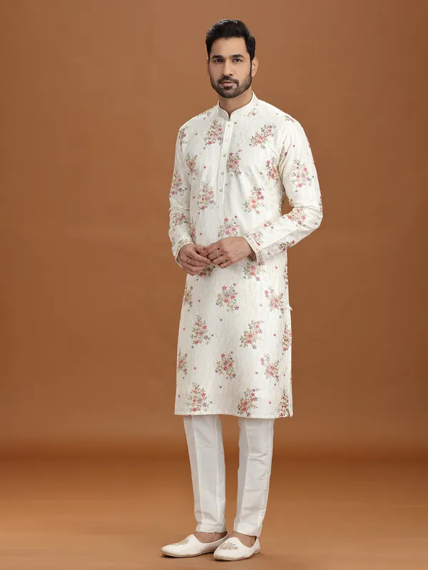 Cream viscose kurta suit with floral design