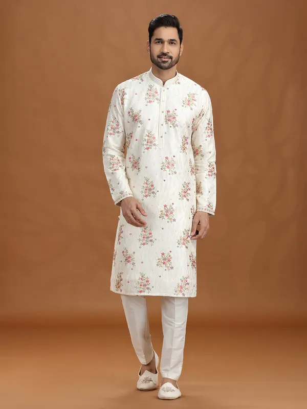 Cream viscose kurta suit with floral design