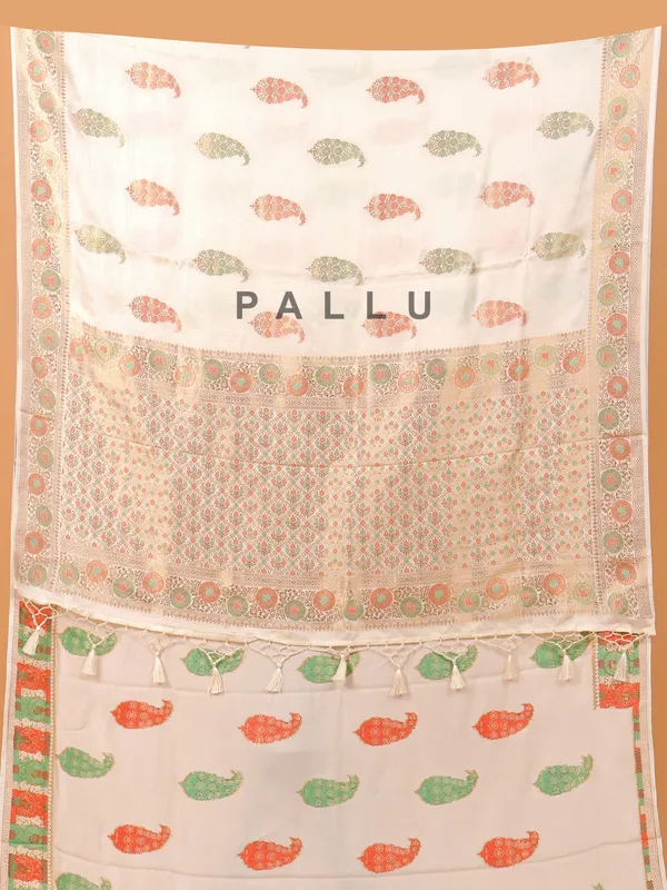 Cream wedding wear saree in silk