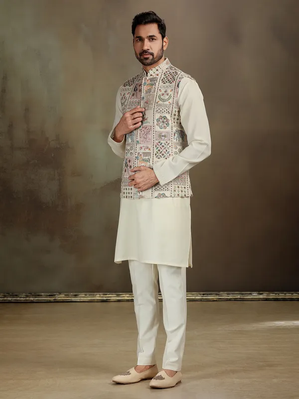 Cream zardosi silk waistcoat set for men