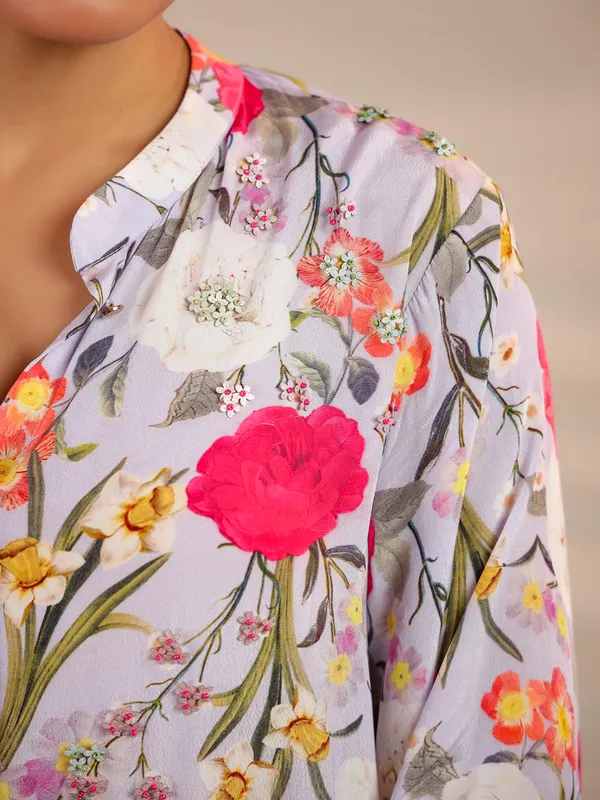 Crepe printed lilac purple top