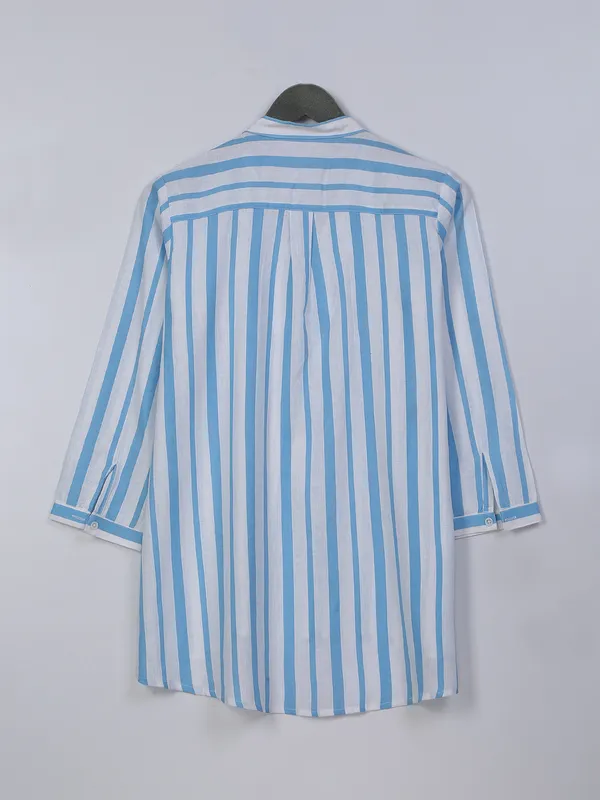Crimsoune Club aqua cotton top