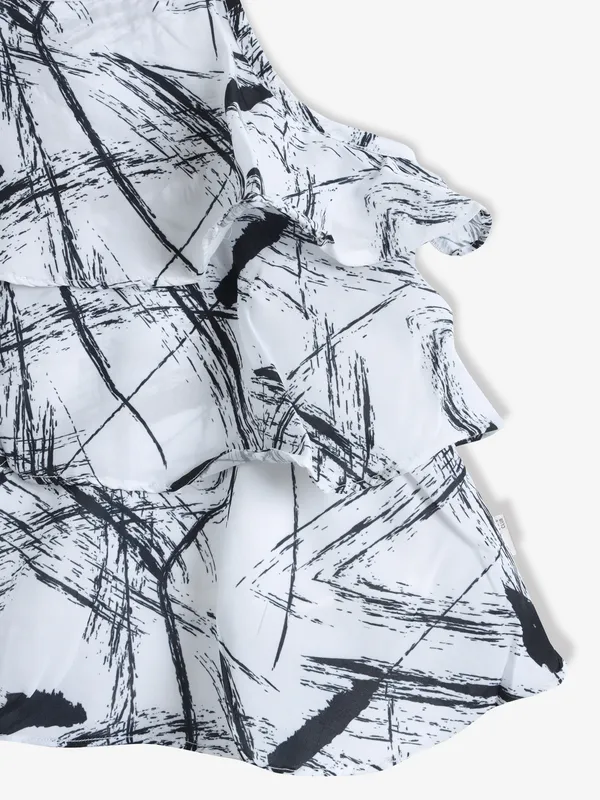 CRIMSOUNE CLUB black and white printed top
