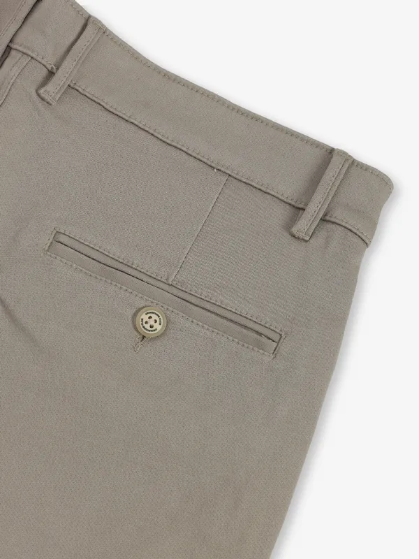 CRIMSOUNE CLUB khaki cotton urban fit trousers for men