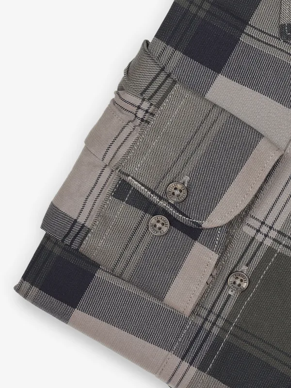 CRIMSOUNE CLUB olive checks cotton shirt