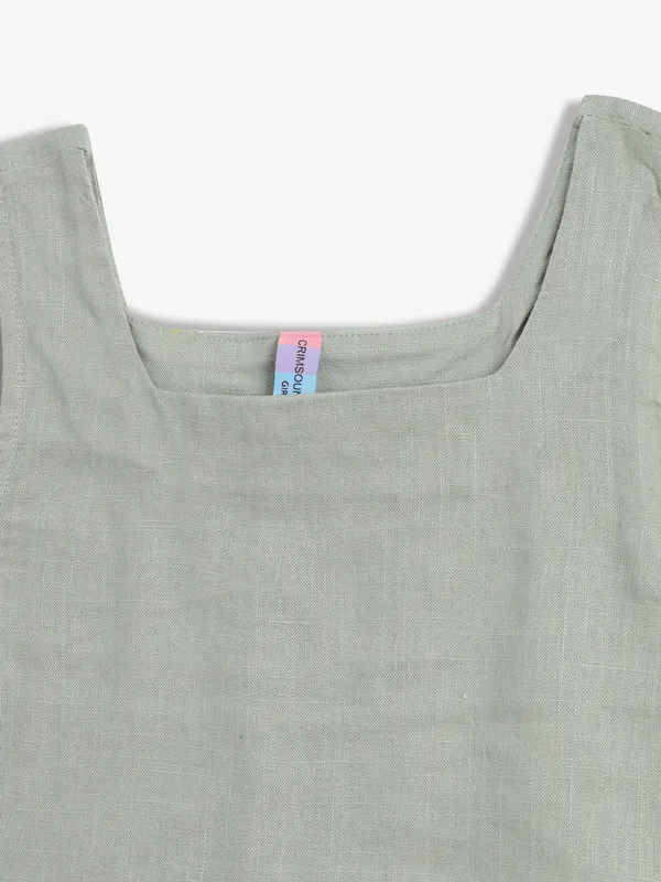CRIMSOUNE CLUB sage green sleeveless top
