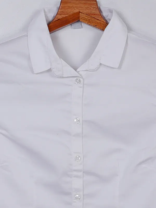 Crimsoune Club white plain shirt