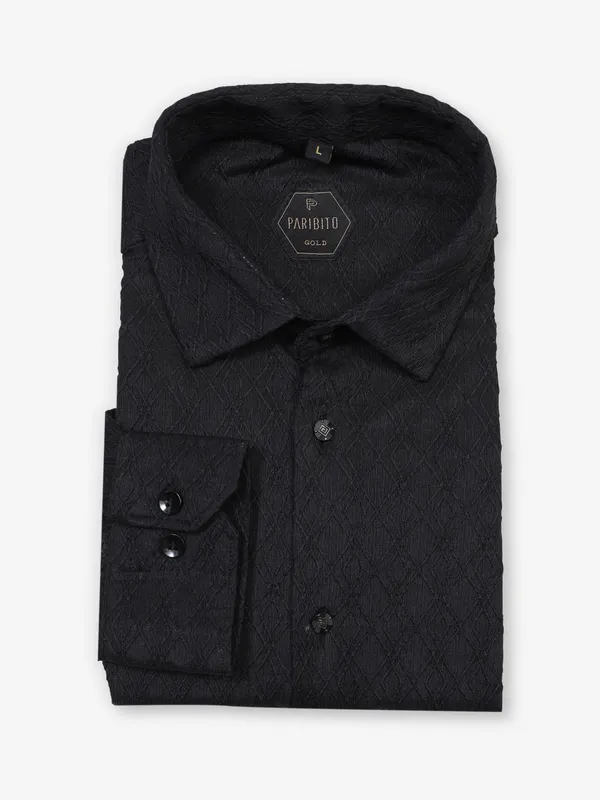 Cunning black party shirt in textured cotton