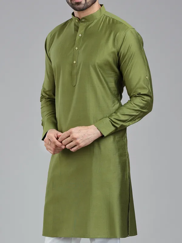Dark olive simple kurta for festive wear