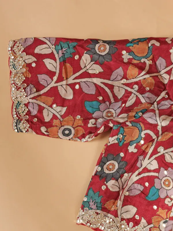 Dark peach muslin zig zag printed saree