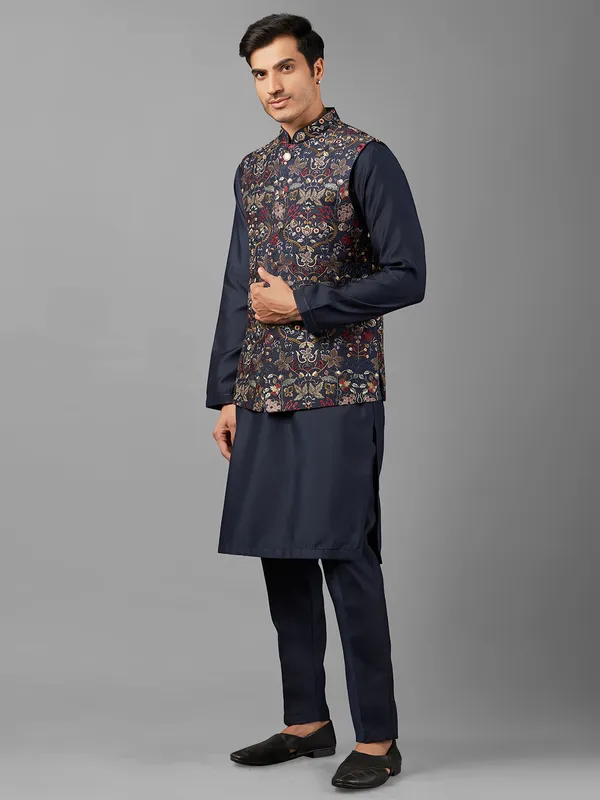 Dashing navy silk waistcoat set