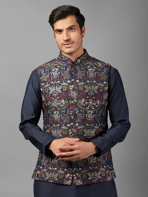 Dashing navy silk waistcoat set