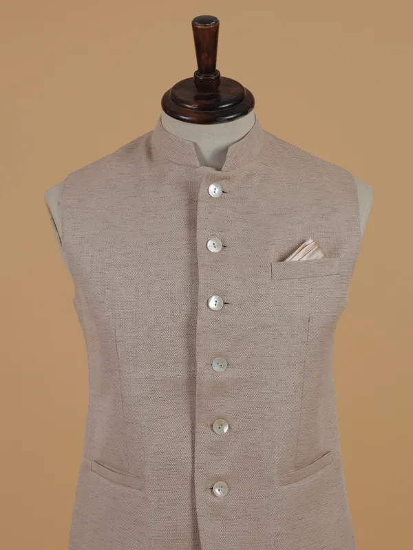 Dashing peach waistcoat in cotton