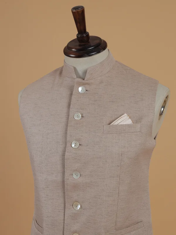 Dashing peach waistcoat in cotton