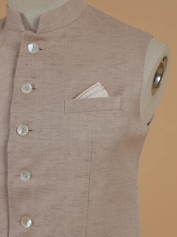 Dashing peach waistcoat in cotton