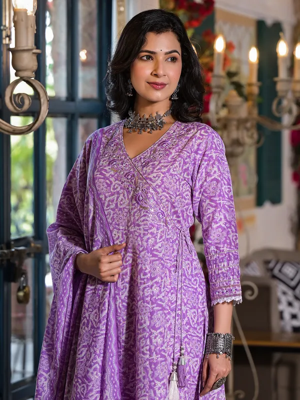 Dazzling purple cotton printed kurti set