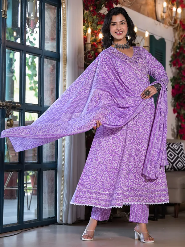 Dazzling purple cotton printed kurti set